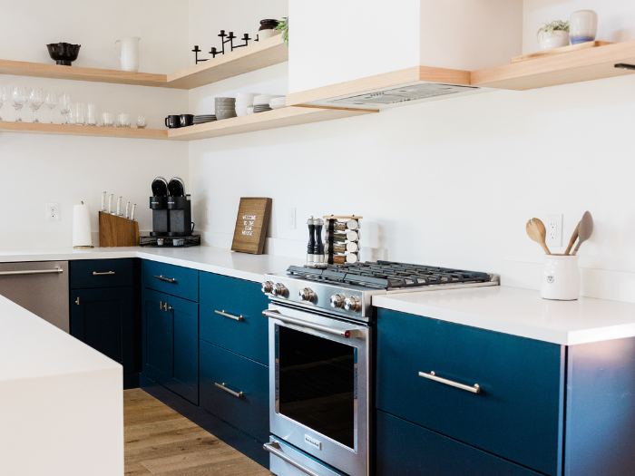 popular-kitchen-cabinet-colors.png#asset:6721